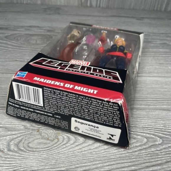 Avengers Marvel Legends Allfather Captain Marvel Action Figure Maidens of Might - Picture 6 of 8